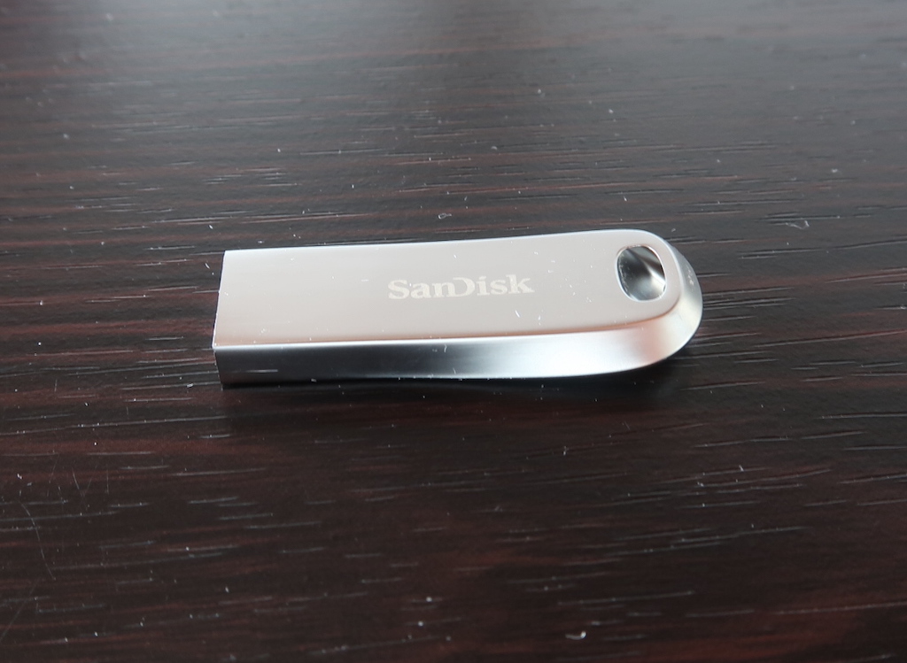 Ultra Luxe USBメモリー